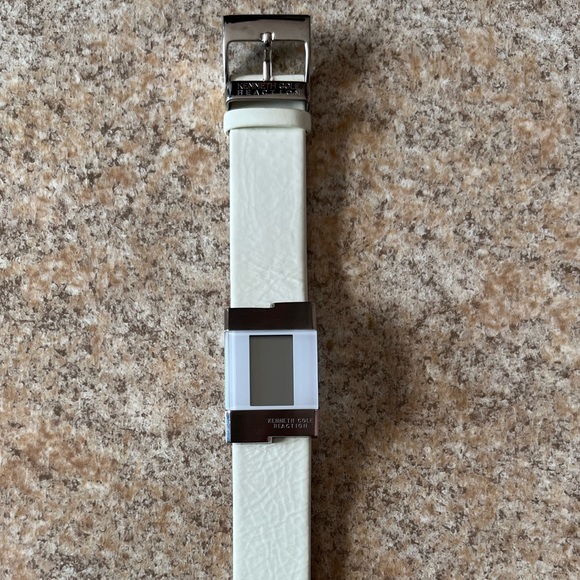 Kenneth Cole Reaction digital watch - Picture 2 of 8